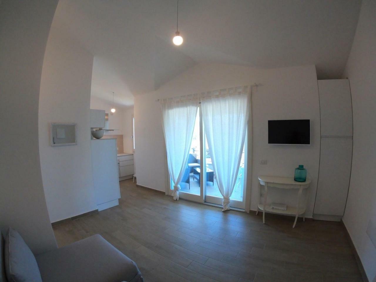 Villino Blu Mare Apartment San Teodoro  Bagian luar foto